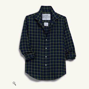 Frank & Eileen BARRY Tailored Button-Up Shirt in color Navy, Green, and Yellow.